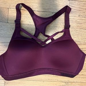 Victoria’s Secret Victoria Sport Bra Sz 36B plum Glitter